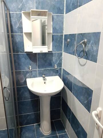 Фото номера Просторный двухместный номер с 2 отдельными кроватями Отель Provans famili hotel г. Letnitsa 13